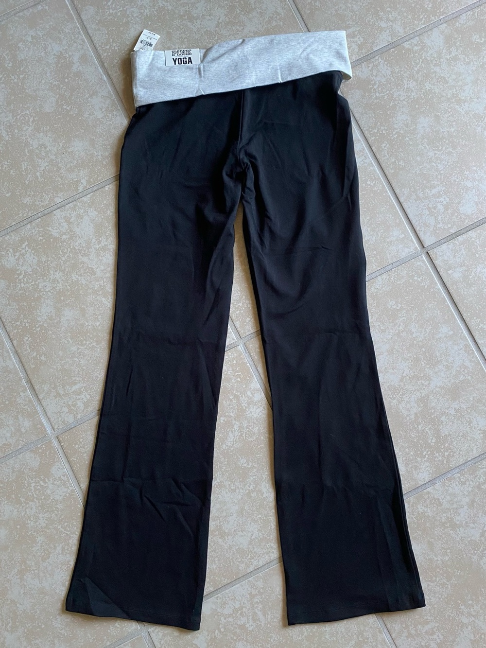 Victoria secret PINK NWT black foldover bootcut yoga pants - Picture 12 of 13